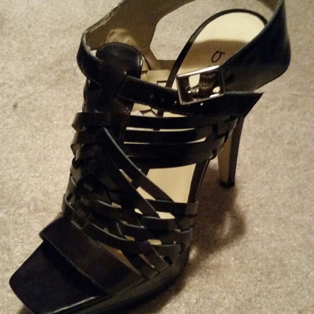 COPY - Bebe Corsica dark plum heels sz 7